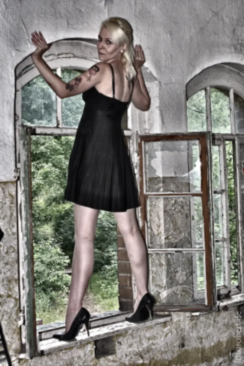 Madame-Dita image 3