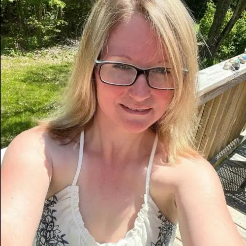 alinaalina73 image 1