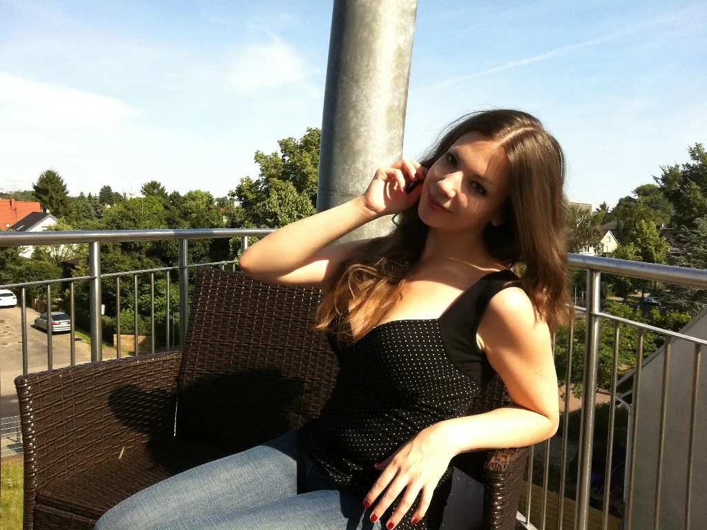 Claudia18 image 3