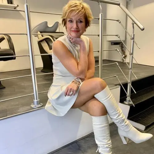 2stiefeljanett image 0