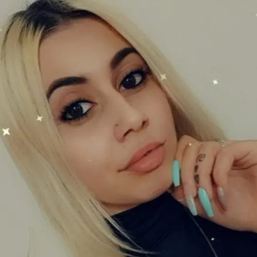 ellablondwill6 image 1